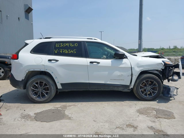 1C4PJMAS8FW778345 Jeep 2015