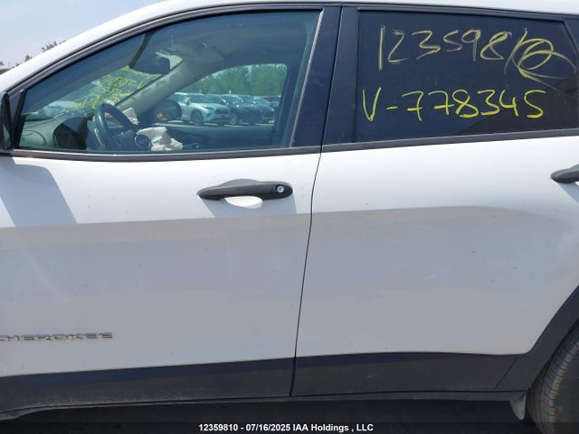 1C4PJMAS8FW778345 Jeep 2015