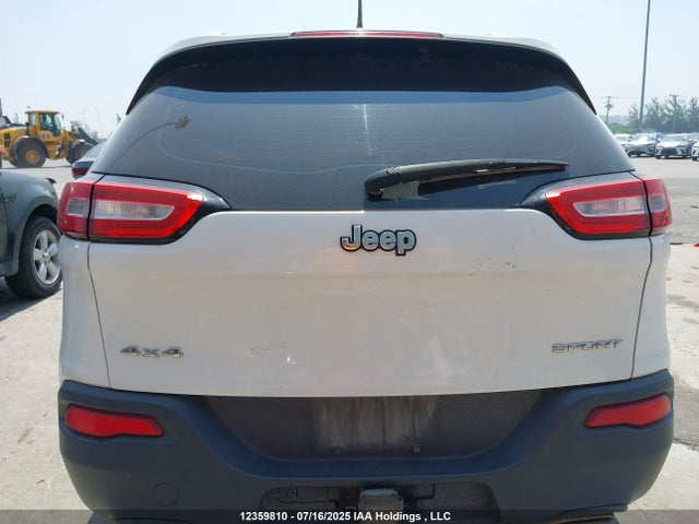 1C4PJMAS8FW778345 Jeep 2015