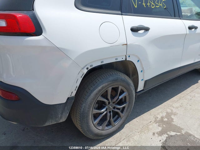 1C4PJMAS8FW778345 Jeep 2015
