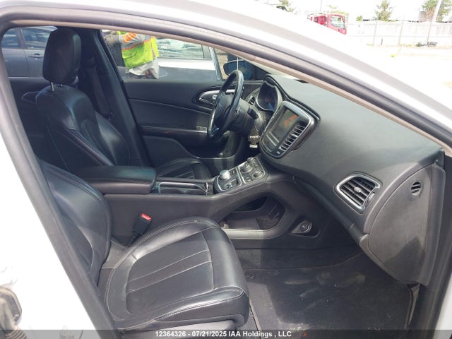1C3CCCCG9GN187383 Chrysler 200