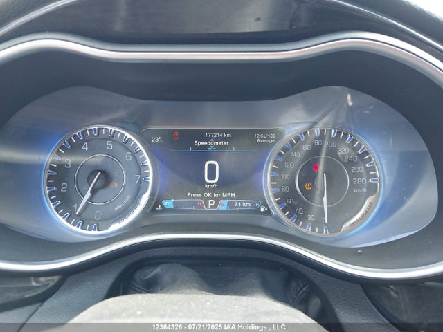1C3CCCCG9GN187383 Chrysler 200