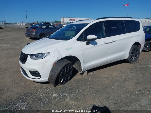 Chrysler 2023 2023 2C4RC3BG7PR544103 Image 2