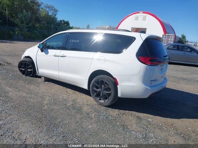 Chrysler 2023 2023 2C4RC3BG7PR544103 Image 3
