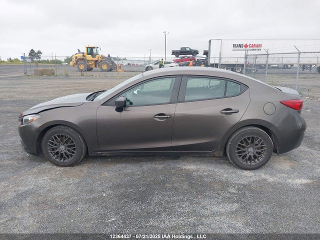 3MZBM1U79FM236238 Mazda pe