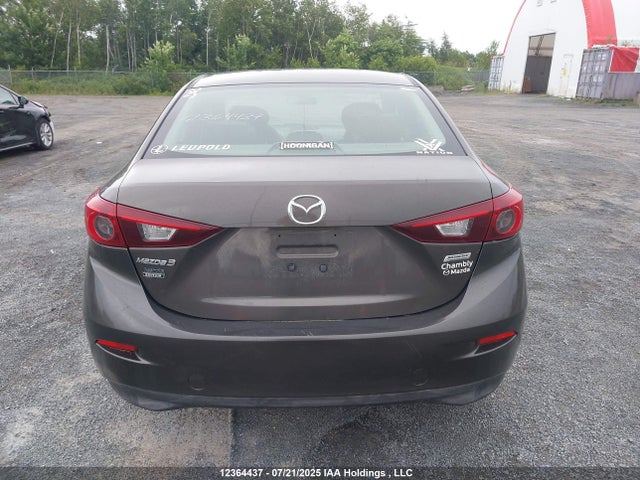 3MZBM1U79FM236238 Mazda pe