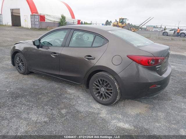 3MZBM1U79FM236238 Mazda pe