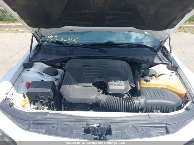 2C3CCABG4EH272420 Chrysler 2014