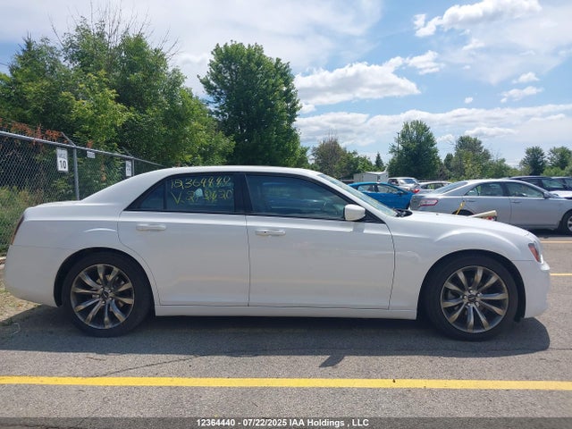 2C3CCABG4EH272420 Chrysler 2014