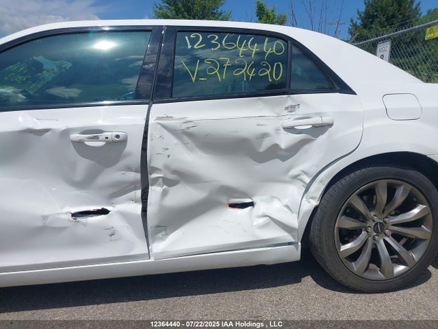 2C3CCABG4EH272420 Chrysler 2014