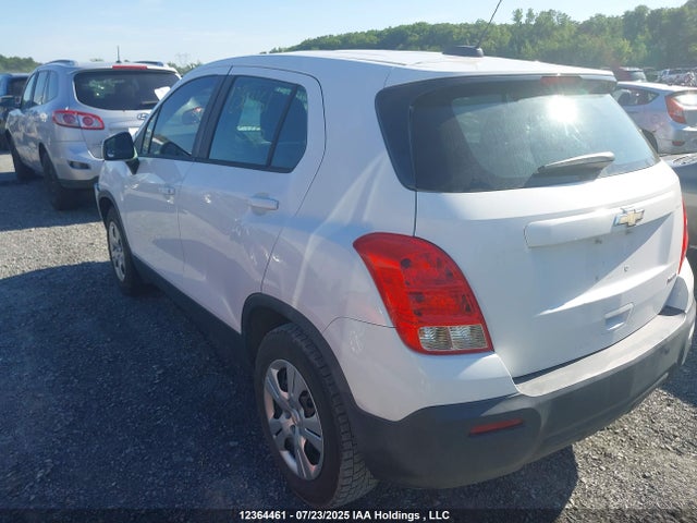 Chevrolet LUV 2015 3GNCJKSBXFL255682 Image 3