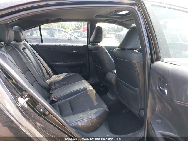 1HGCR2F55GA807685 Honda k24w1