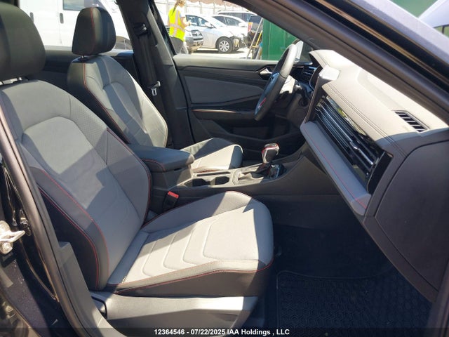 3VW2T7BU6SM068101 Volkswagen tsi