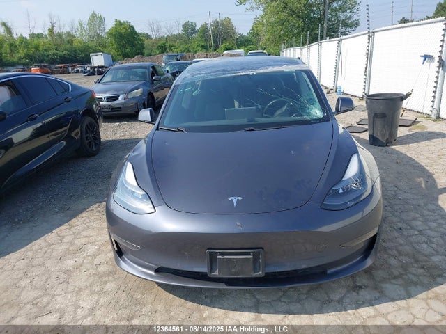 5YJ3E1EA2MF030601 Tesla MODEL 3