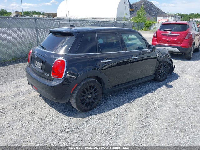 Mini 2019 2019 WMWXU1C53K2L24189 Image 4