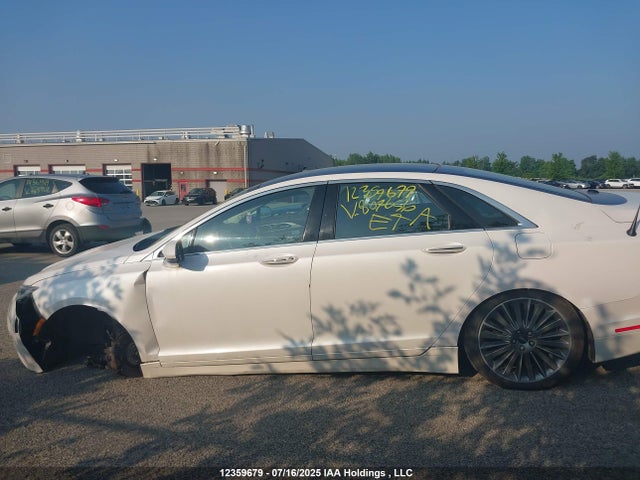 3LN6L2JK8ER807656 Lincoln 2014
