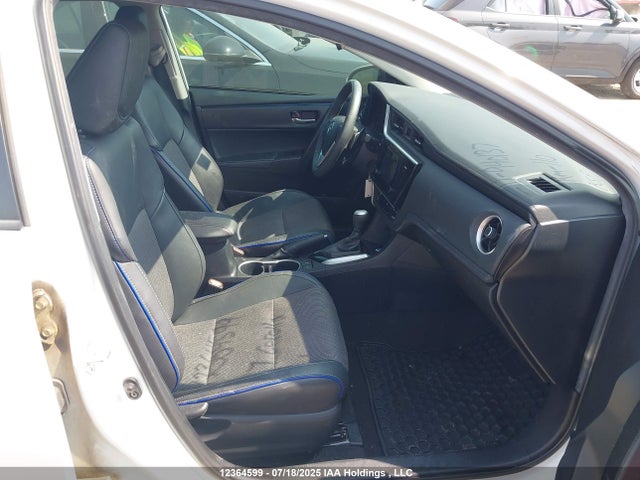 12364599 :رقم المزاد ، 2T1BURHE9HC940137 vin ، 2017 Toyota Corolla Se مزاد بيع