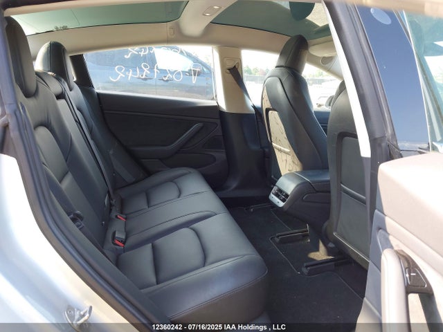 5YJ3E1EA6JF027826 Tesla MODEL 3