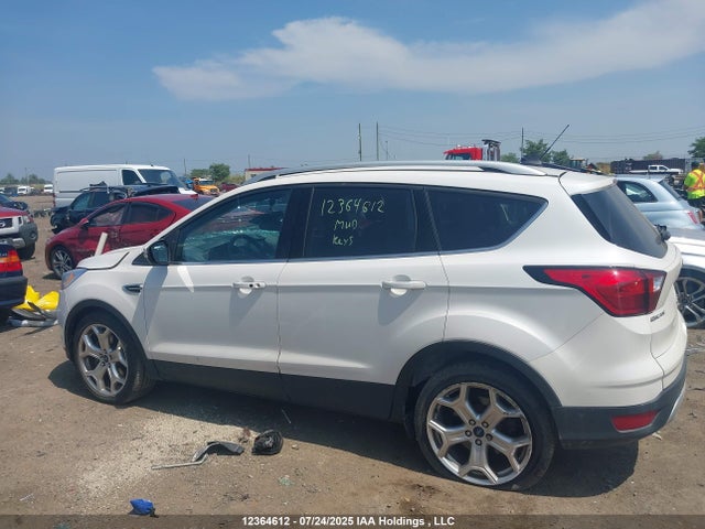 Ford Escape 2019 1FMCU9J91KUC17034 Image 15