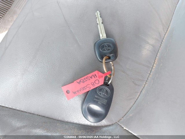 2008 Toyota Sienna Le V6 მანქანა იყიდება აუქციონზე, vin: 5TDZK23C48S108181, აუქციონის ნომერი: 12364644