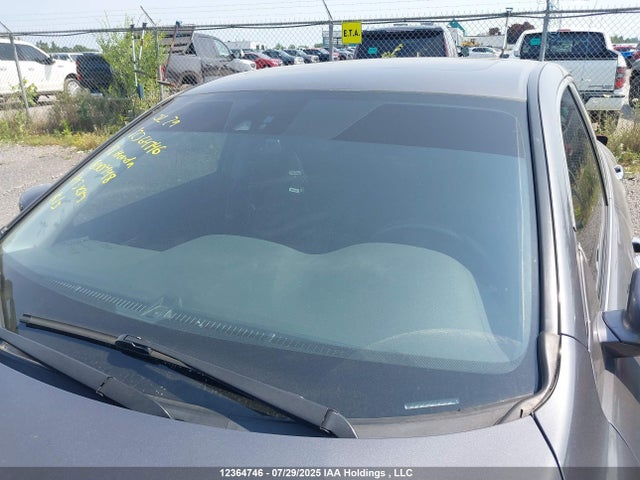 Honda j35y1 2017 1HGCR3F98HA800448 Image 17