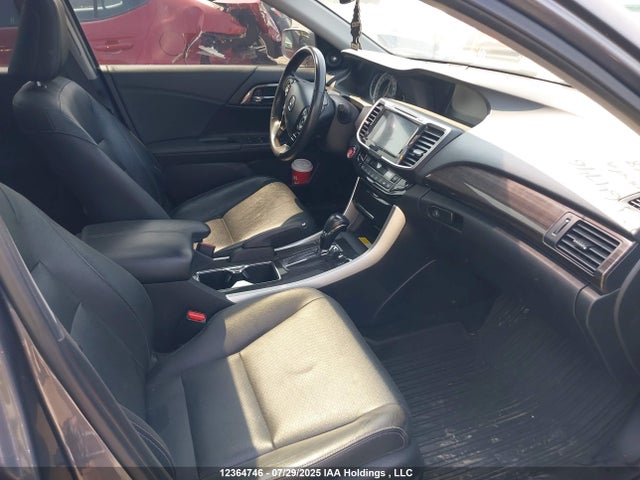 Honda j35y1 2017 1HGCR3F98HA800448 Image 5