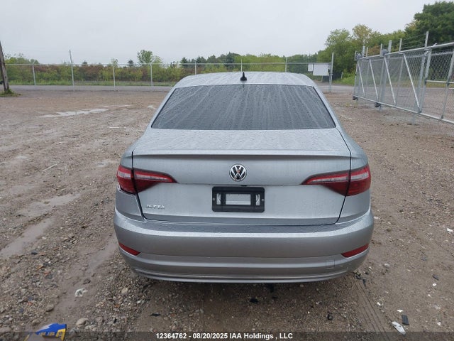 3VWE57BU3MM076585 Volkswagen tsi