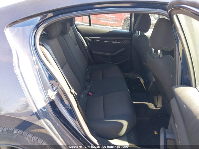 3MZBPAB73LM139025 Mazda pe