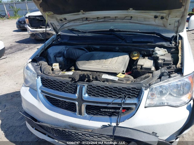 2C4RDGDG6GR349997 Dodge Grand Caravan