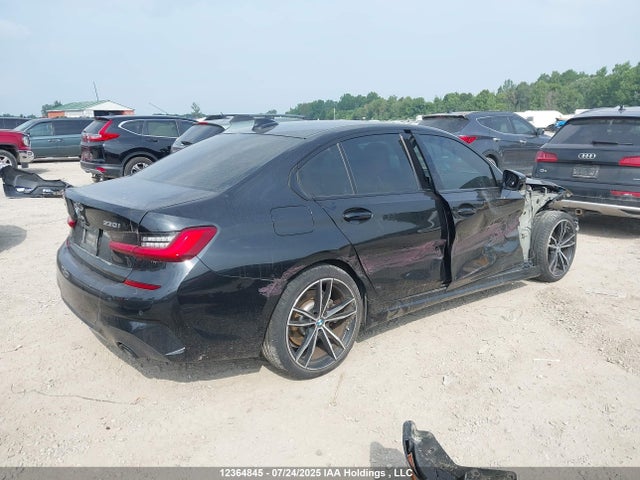 3MW5R7J01L8B32890 BMW 330I
