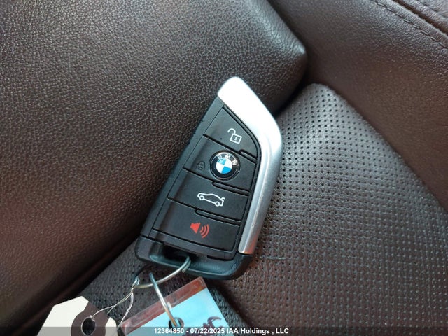 5UXTR9C53JLC82473 BMW 2018