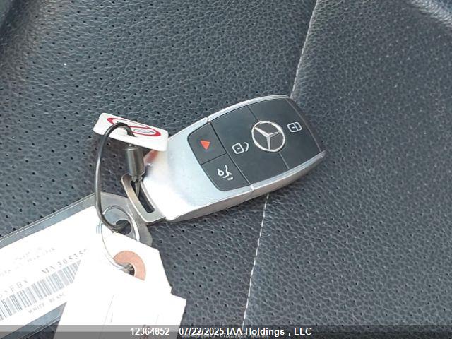 W1N0G8EB8MV305350 Mercedes-Benz m264