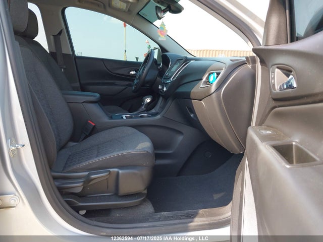 3GNAXUEV5NL241744 Chevrolet lyx