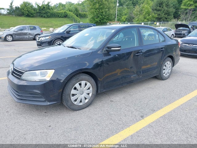 3VW2K7AJ4FM292239 Volkswagen 2015