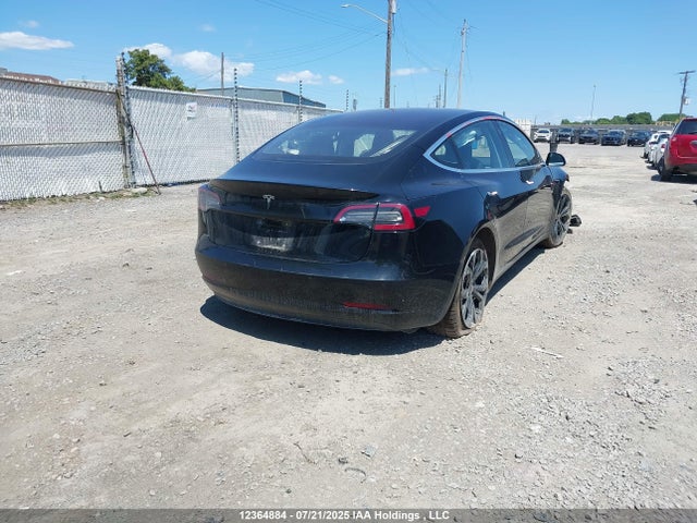 5YJ3E1EA1JF026521 Tesla MODEL 3