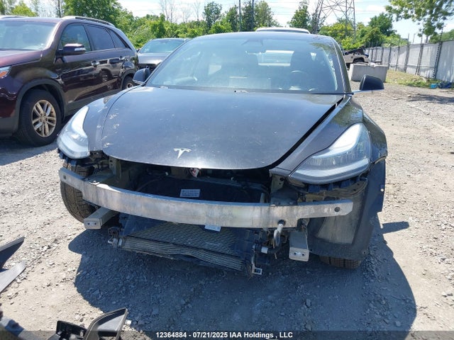 5YJ3E1EA1JF026521 Tesla MODEL 3