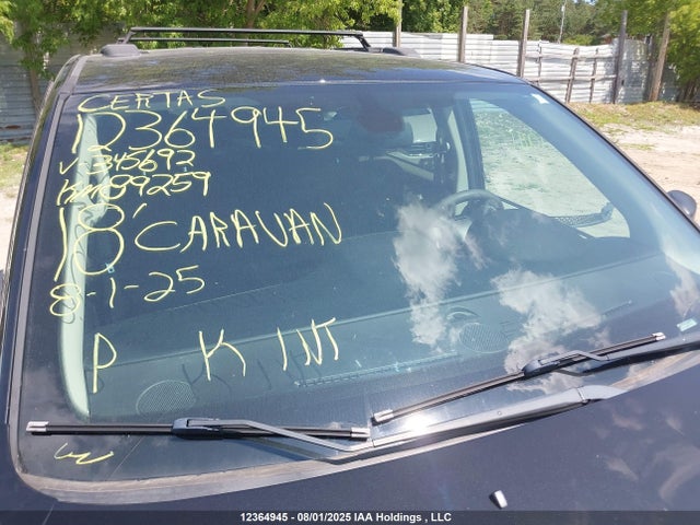 2C4RDGBG9JR348692 Dodge Grand Caravan