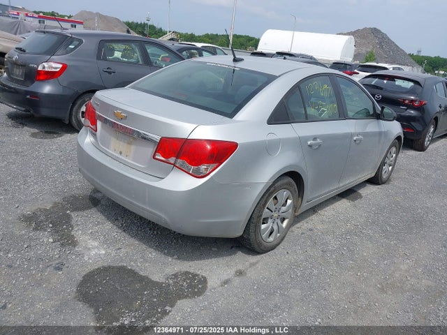 1G1PL5SH6E7350410 Chevrolet luw