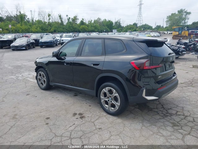 WBX73EF00P5V91215 BMW X1