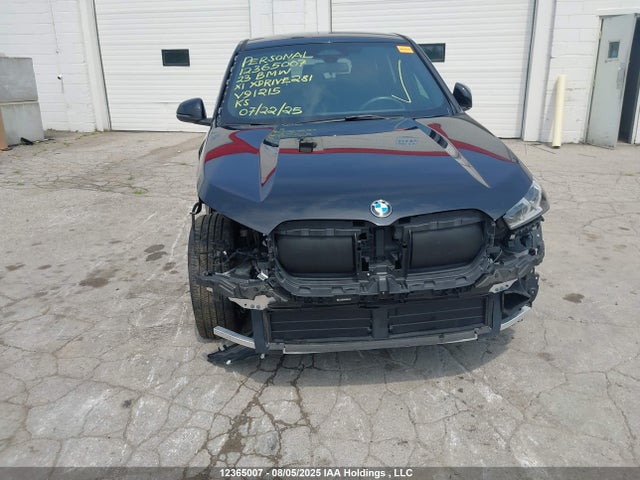 WBX73EF00P5V91215 BMW X1