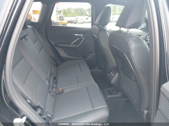 WBX73EF00P5V91215 BMW X1