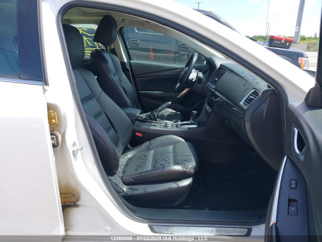 JM1GJ1V61E1128814 Mazda py