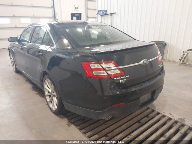 1FAHP2J81GG112473 Ford 2016