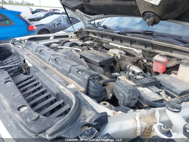 1GT49WEY7NF204551 GMC l5p