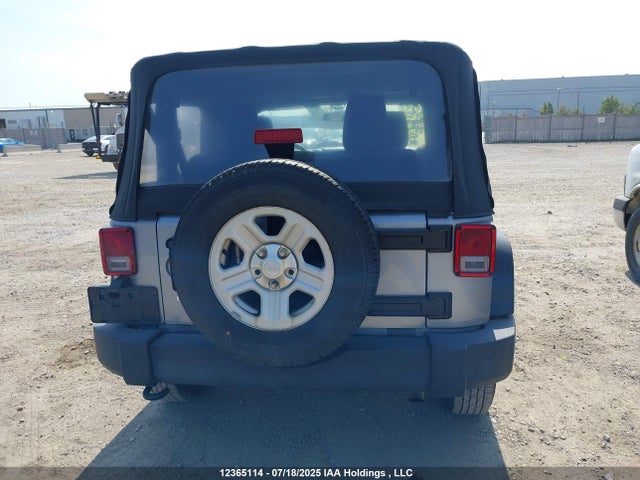 1C4AJWAG6GL262629 Jeep Wrangler