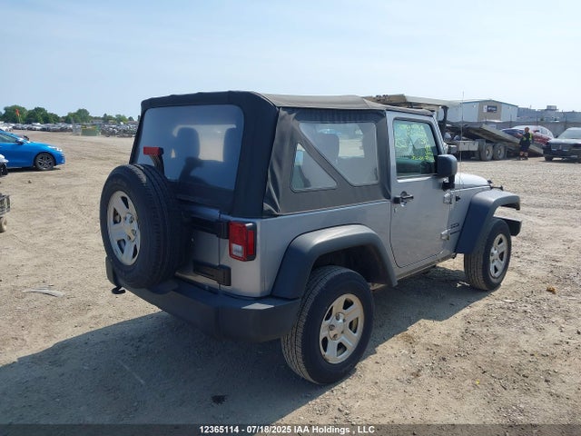 1C4AJWAG6GL262629 Jeep Wrangler