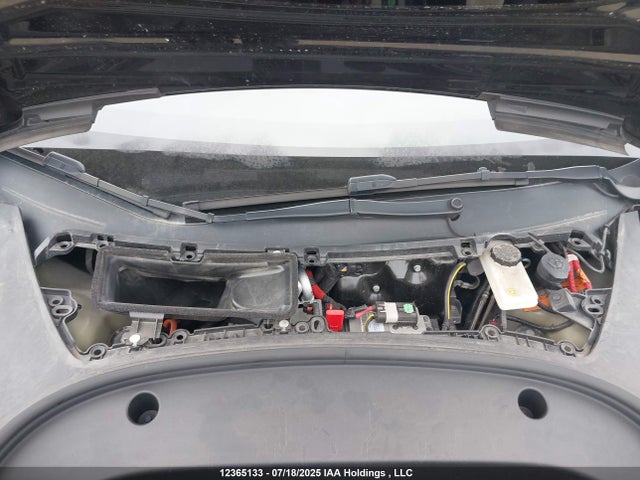 5YJ3E1EA6PF414921 Tesla 2023