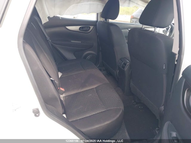 JN1BJ1CR5JW205451 Nissan ROGUE SPORT