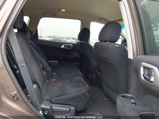 Nissan 2016 2016 5N1AR2MM1GC649460 Image 8