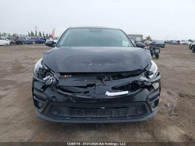 3KPF24AD3ME375794 KIA mpi nu